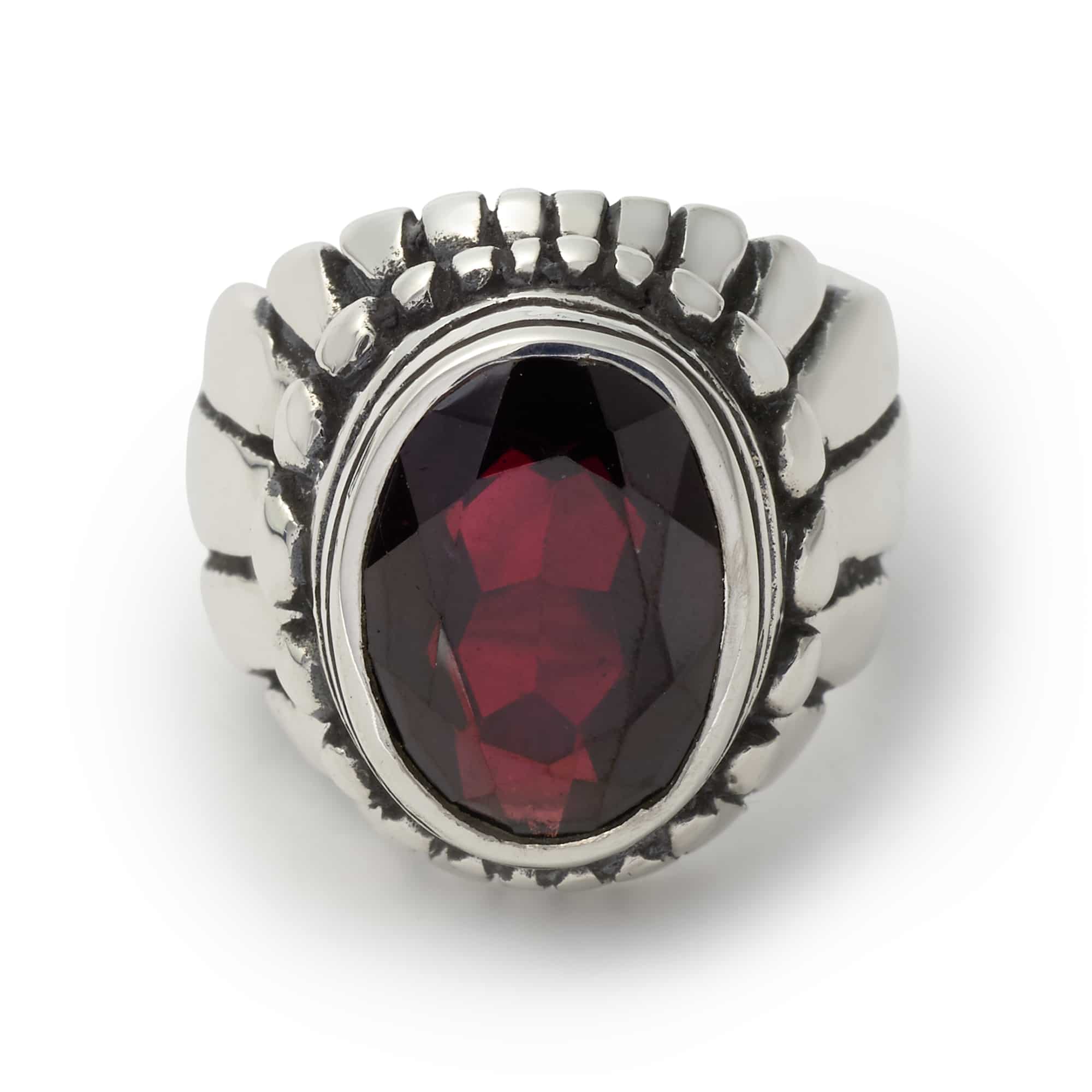 small-navajo-ring-with-faceted-garnett-front.jpg