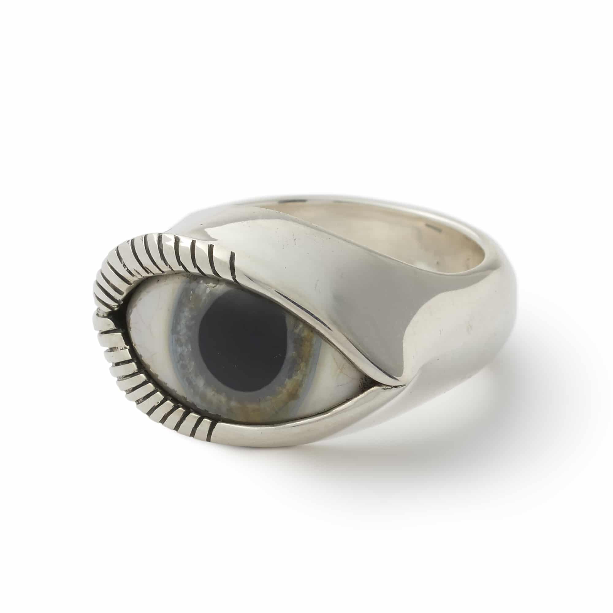 Кольца глазками. Кольцо с глазом. Серебряное кольцо "глаза". Перстень с глазом. Кольцо глаза Давида.