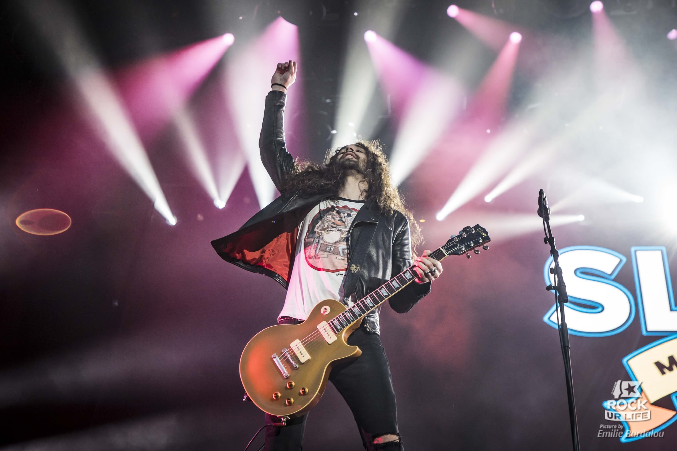 Interview: Slash and the Conspirators guitarist Frank Sidoris – The Great Frog