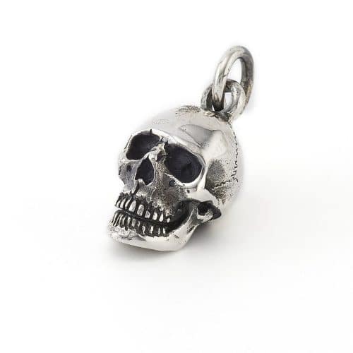 small-anatomical-skull-pendant-angled